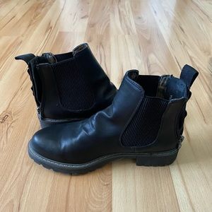 Women's Blowfish Ankle Boots Booties Size 6.5